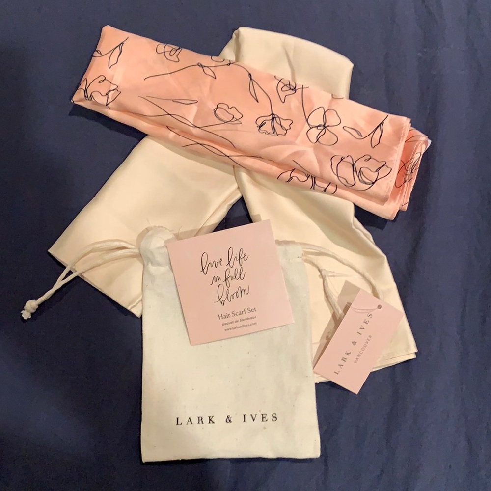 NWT LARK & IVES Hair Scarf Set of 2